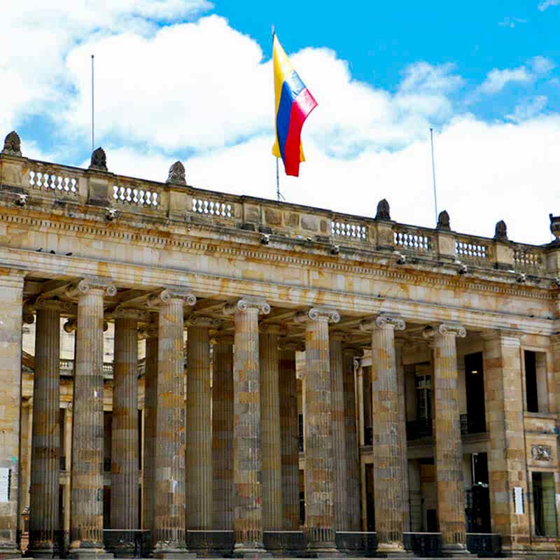 fachada del congreso de la republica colombiana